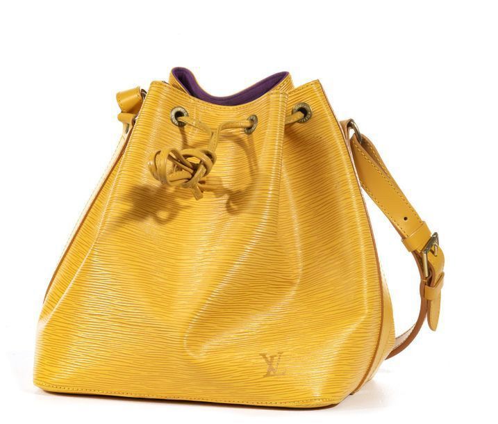 244. LOUIS VUITTON,Sac Noe Petit modèle,... - Lot 244 - Cornette de Saint Cyr maison de ventes
