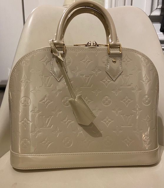 Louis Vuitton Alma PM Monogram | Le Chic