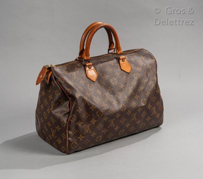 Louis Vuitton Blue Epi Leather Speedy 35 Gold Hardware, 2012 Available For  Immediate Sale At Sotheby's