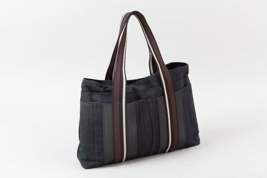 HERMES Paris made in France;Sac "Troca Horizontal"…