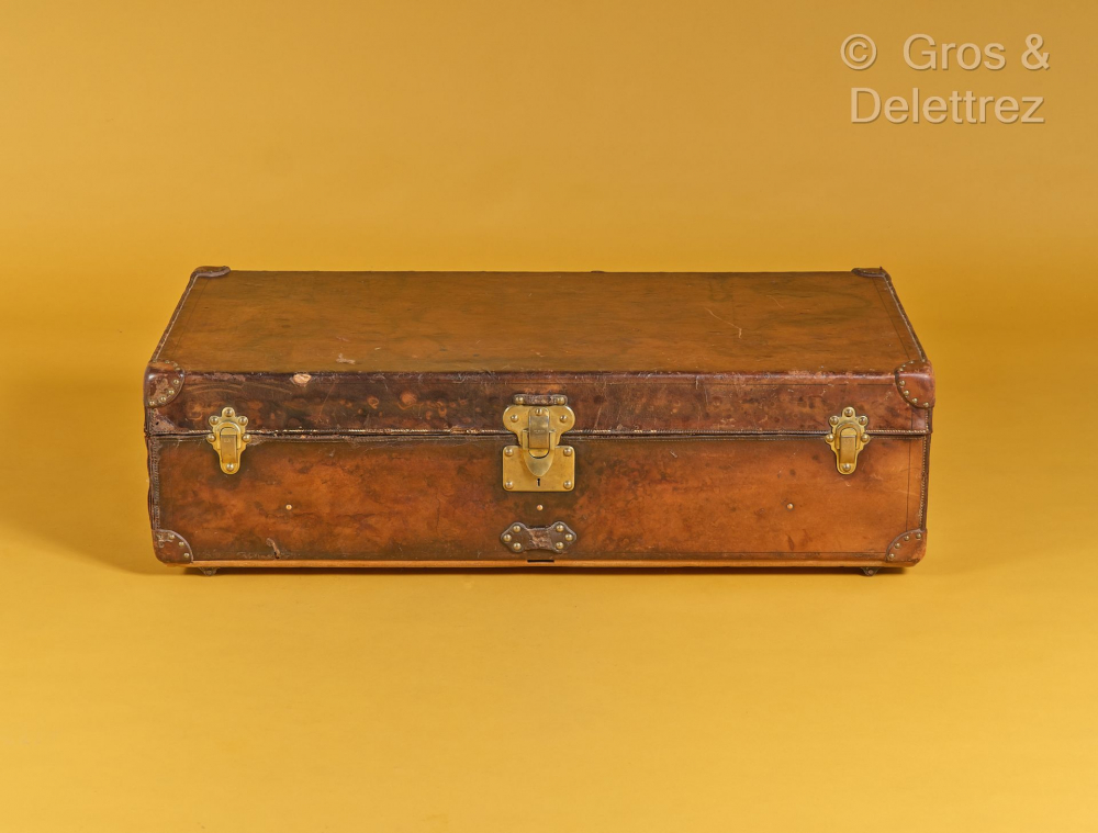 LOUIS VUITTON rue Scribe, n°115 305, n° de... - Lot 218 - Gros & Delettrez