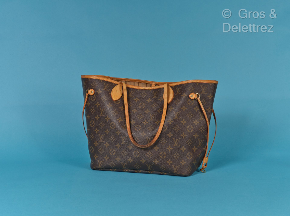 Vintage and Musthaves. ***Final Price*** Louis Vuitton Neverfull