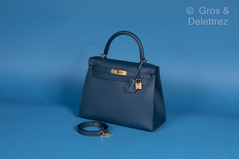 Hermès Kelly Noisette Doblis 28 Sellier Gold Hardware, 1970's, Brown Womens Handbag