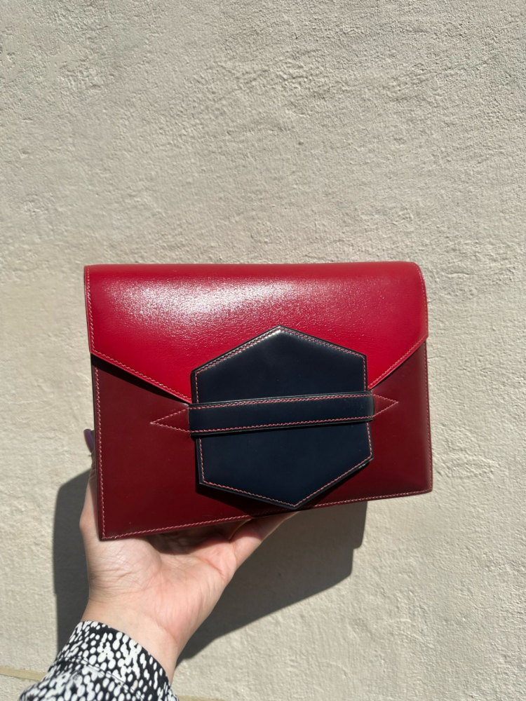 HERMES Faco Clutch Bag Couchbel Red Series Second 〇T Engraved