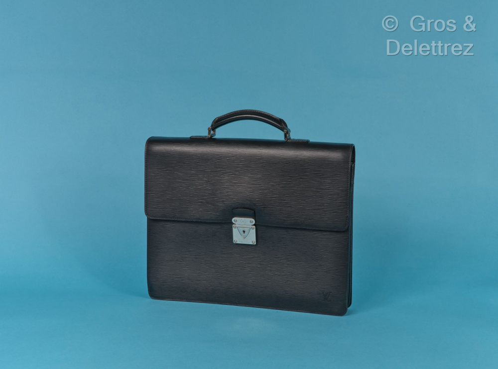 Louis VUITTON - Porte-documents "Robusto"... - Lot 166 - Gros & Delettrez