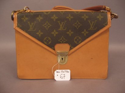 Authentic Louis Vuitton Rare Vintage Sac Biface for Sale in