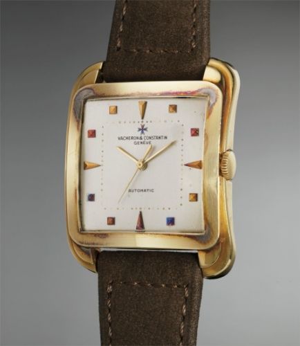 Vacheron Constantin Follow;Ref. 4737;A very fine and rare oversized yellow gold square-shaped wristwatch with sweep centre seconds, extract and original box