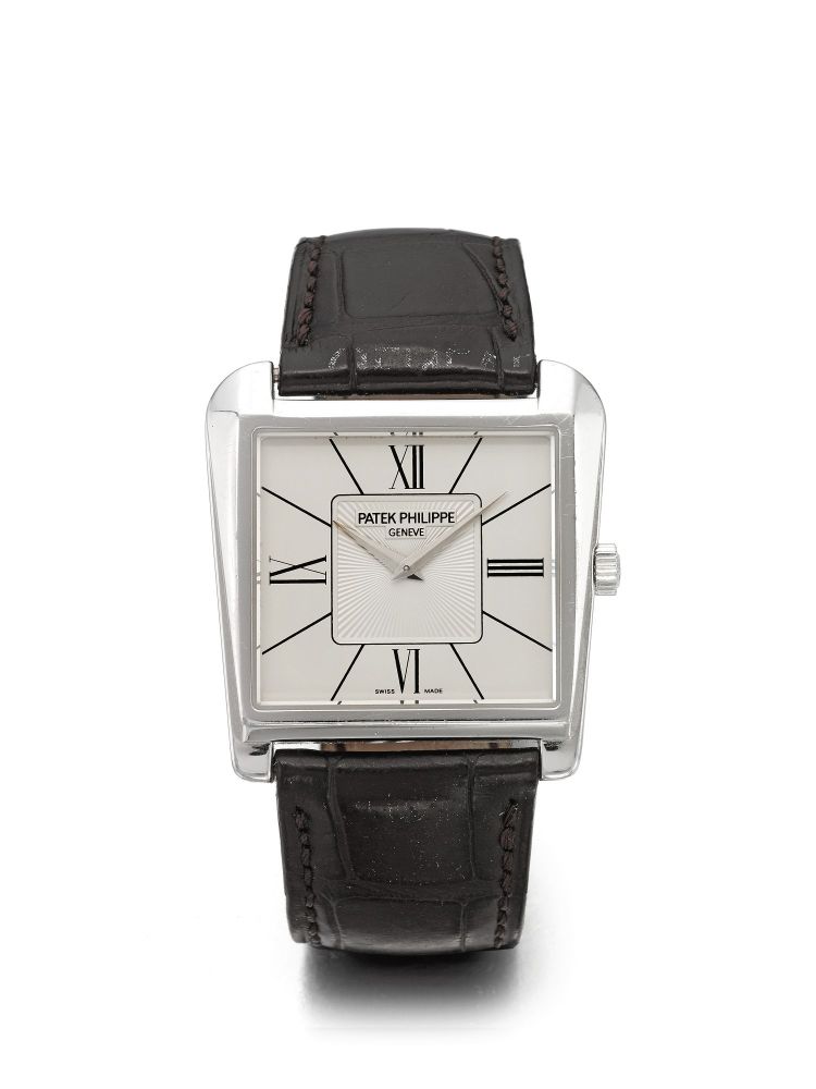 PATEK PHILIPPE | REFERENCE 5489 GONDOLO 'TRAPEZE' A WHITE GOLD TRAPEZE FORM WRISTWATCH, CIRCA 2007