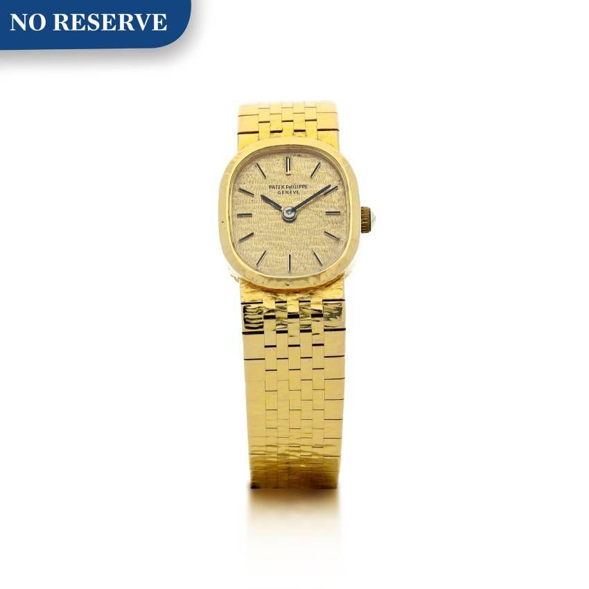 PATEK PHILIPPE | REFERENCE 4106/1, A YELLOW GOLD BRACELET WATCH, MADE IN 1970