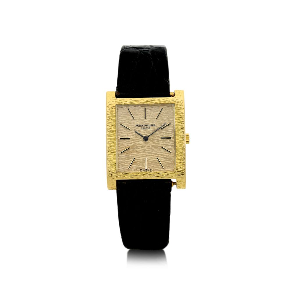 PATEK PHILIPPE | REFERENCE 3553 A YELLOW GOLD RECTANGULAR WRISTWATCH, MADE IN 1982