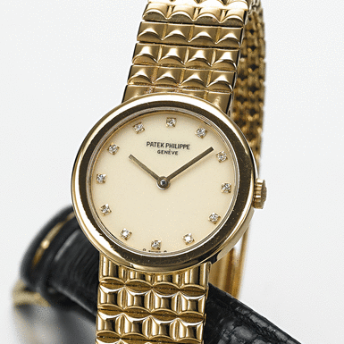 PATEK PHILIPPE, A LADY'S GOLD AND DIAMOND SET BRACELET WATCH CIRCA 1995, NO. 1.602.248, REF. 4747/1