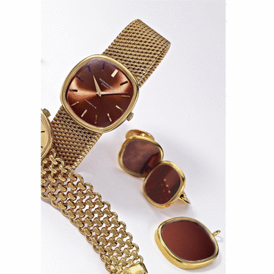 PATEK PHILIPPE - Retailed by Tiffany & Co.: A Gold Cushion-Shaped Bracelet Watch 1976 REF 3844/1J GOLDEN CIRCLE MVT 1321661 CASE 2758053