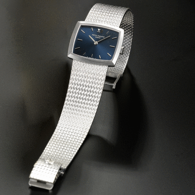 PATEK PHILIPPE - A LADY'S WHITE GOLD RECTANGULAR BRACELET WATCH CIRCA 1971 REF 3352/1 MVT 1243838 CASE 2711977