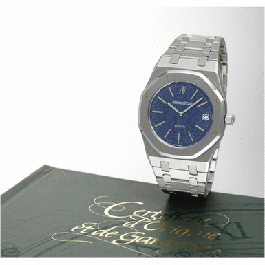 AUDEMARS PIGUET - A RARE PLATINUM AUTOMATIC BRACELET WATCH CIRCA 2000 ROYAL OAK REF. 14802 PT