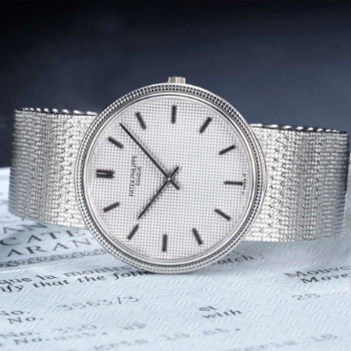 PATEK PHILIPPE - A WHITE GOLD BRACELET WATCH CIRCA 1979 REF 3611/1 MVT 1326822 CASE 2765249