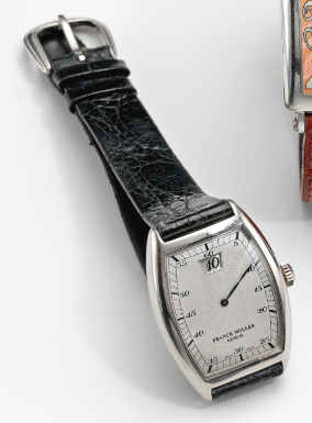 FRANCK MULLER - AN 18K WHITE GOLD TONNEAU JUMP-HOUR WRISTWATCH CIRCA 1995 NO 1 REF 7500 SC