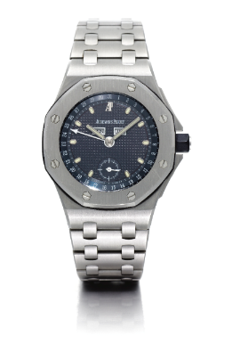 AUDEMARS PIGUET - A STAINLESS STEEL AUTOMATIC TRIPLE CALENDAR WRISTWATCH WITH BRACELET CIRCA 1997 ROYAL OAK OFFSHORE NO 144