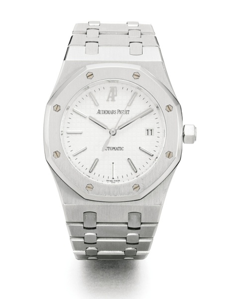 Audemars Piguet A STAINLESS STEEL AUTOMATIC CENTRE SECONDS WRISTWATCH WITH DATE AND BRACELET REF 15300ST NO 0269 MVT 624455 CASE F409983 ROYAL OAK CIRCA 2005