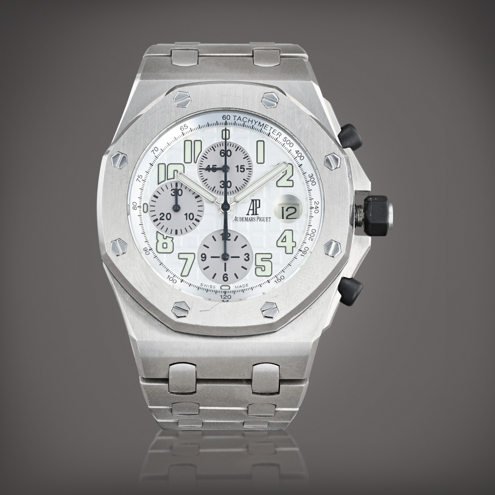 Royal Oak Offshore, Reference 25721ST | A stainless steel chronograph wristwatch with date and bracelet | Circa 2010
