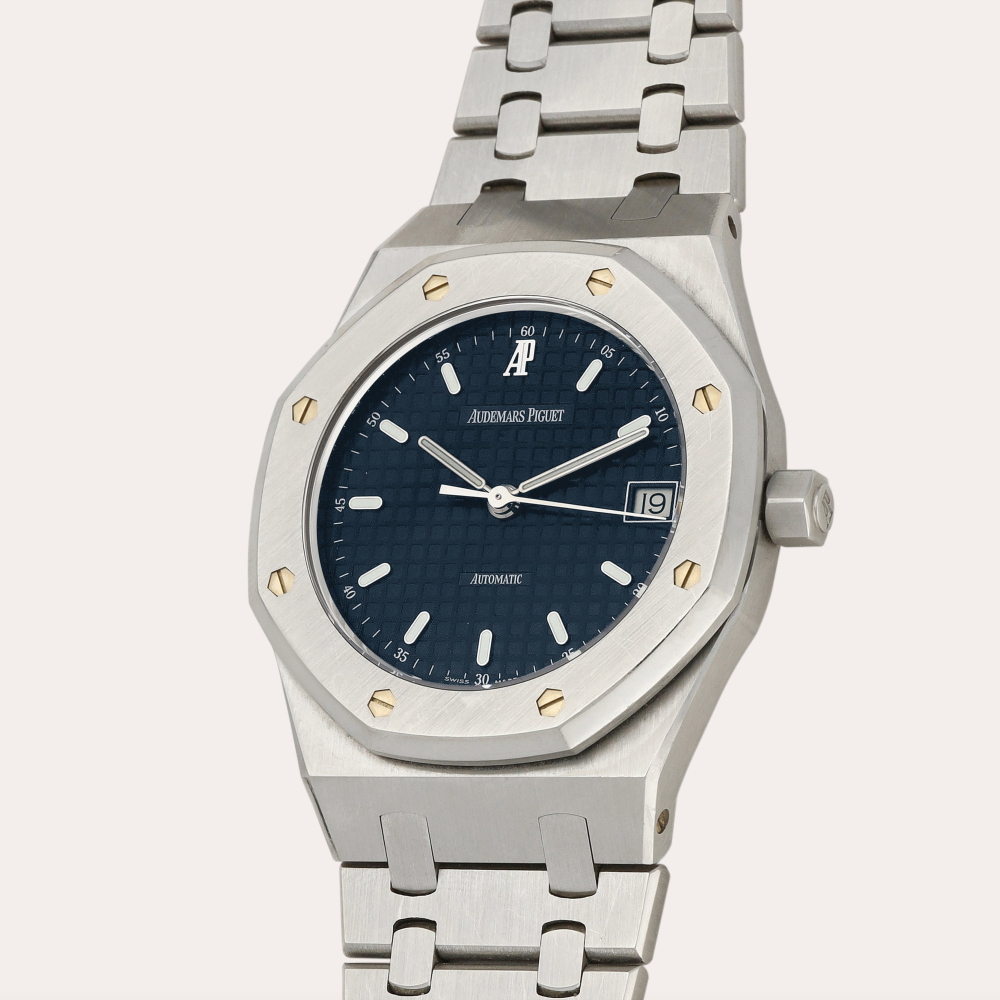 Audemars Piguet Royal Oak, Reference 14790ST | A stainless steel wristwatch with date and bracelet | Circa 2001
