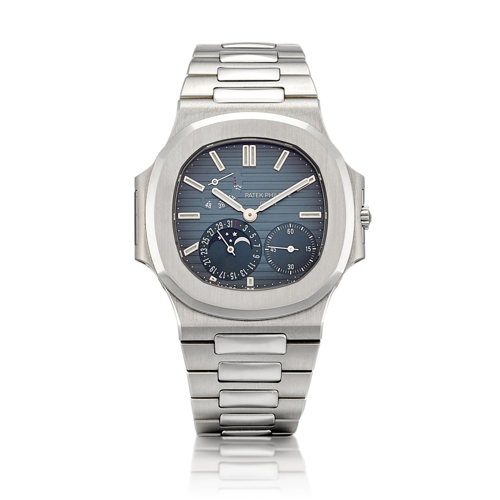 Nautilus Reference 3712  3 dots A stainless steel bracelet watch with date moon phases and power reserve indication Made in 2005    Nautilus 3712  3 dots 2005