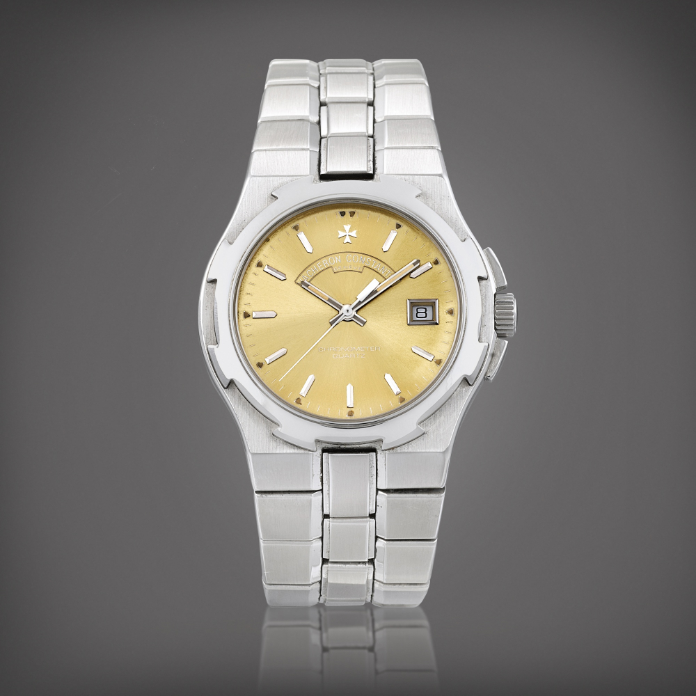 Overseas Reference 72040  A stainless steel bracelet watch with date Circa 1997    Overseas 72040  1997