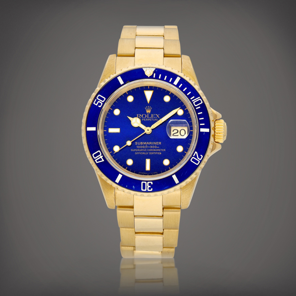 Submariner Reference 16618  A yellow gold wristwatch with date and bracelet Circa 1993   Submariner 16618  1993