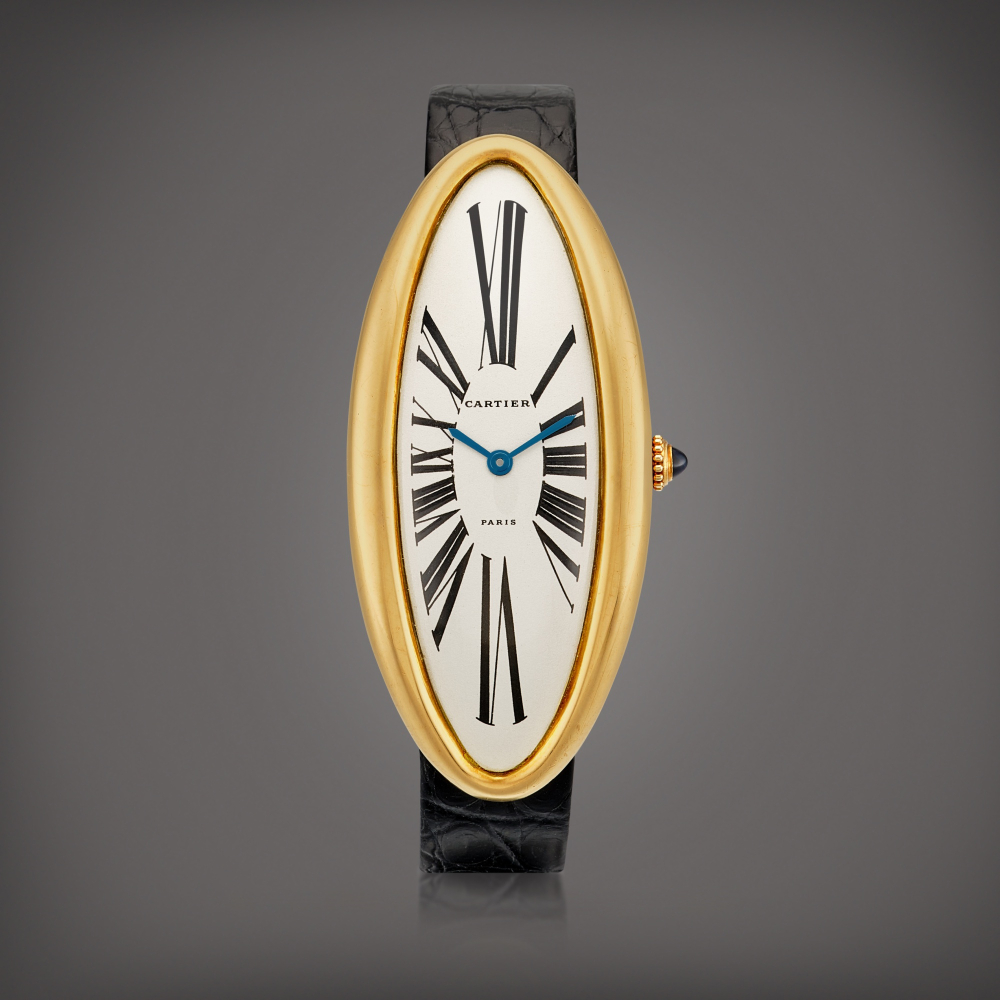 PROPERTY FROM A GENTLEMAN  Cartier  Baignoire Allongée A yellow gold wristwatch, Circa 1991 