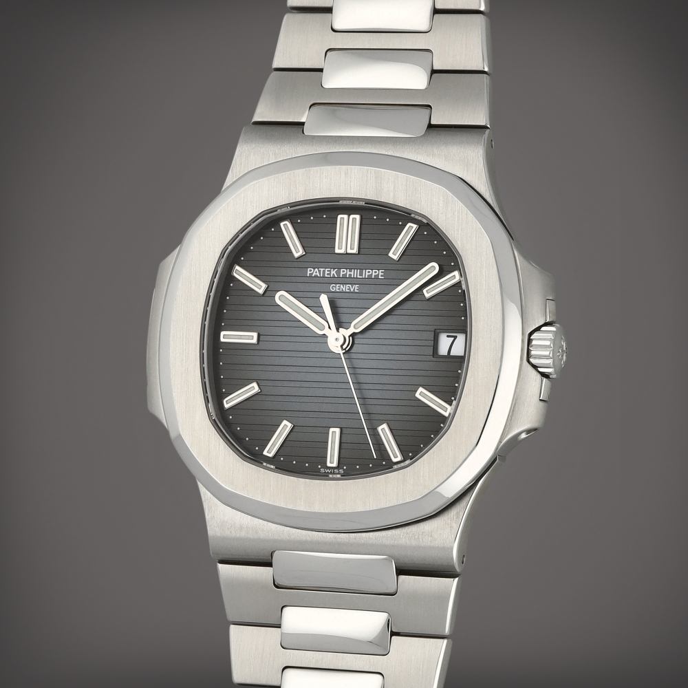 Patek Philippe Nautilus, Reference 5711/1A-010 | A stainless steel wristwatch with date and bracelet | Circa 2016
