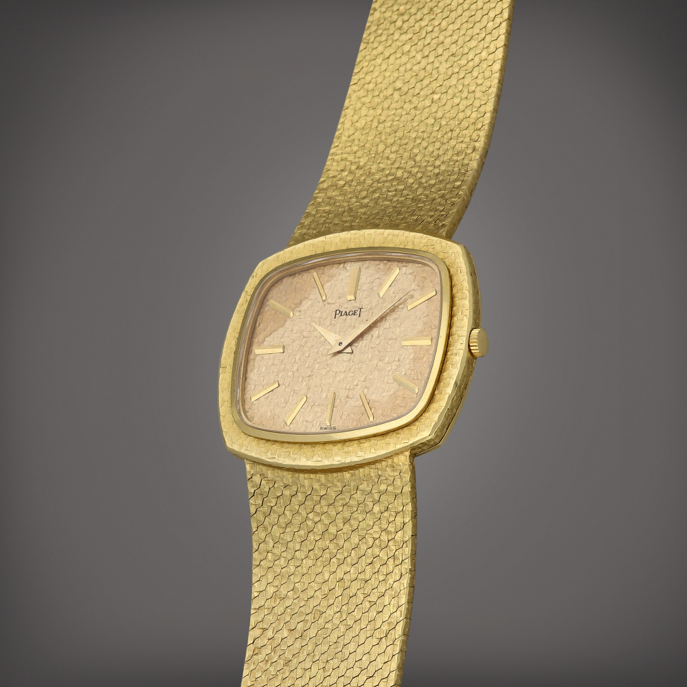 Piaget Reference 9431 B56 | A yellow gold wristwatch with bracelet | Circa 1975