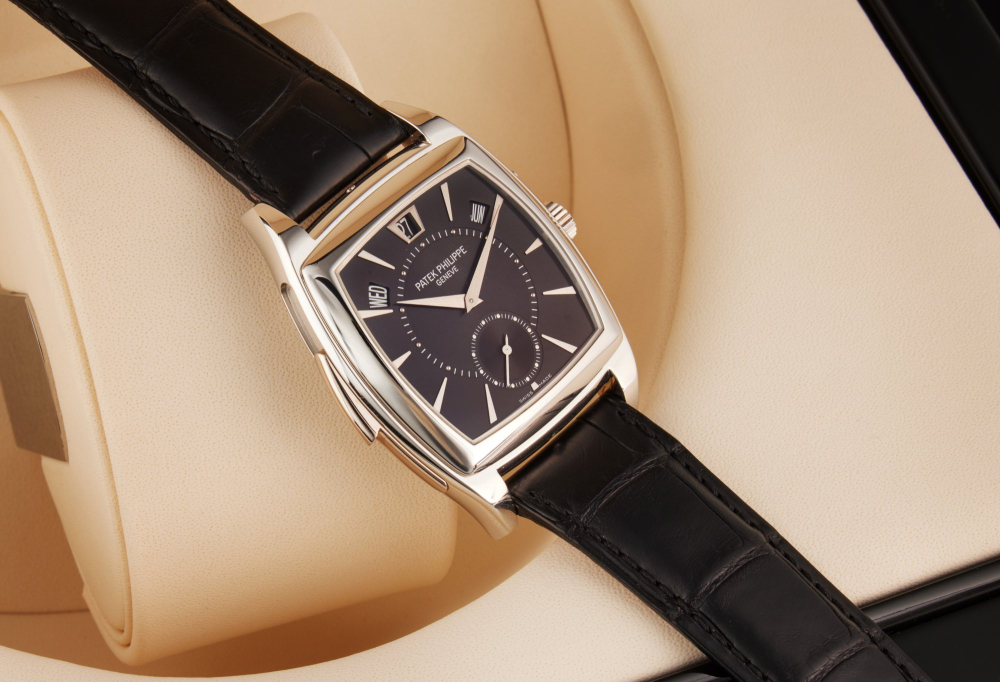 Reference 5033-012 Gondolo | A platinum automatic 'Cathedral' minute repeating annual calendar wristwatch, Circa 2012