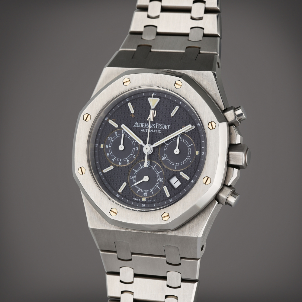 Reference 25860ST.OO.1110ST.01 Royal Oak | A stainless steel automatic chronograph wristwatch with date, Circa 1995