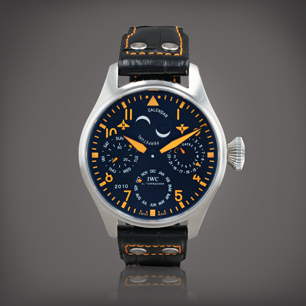 Big Pilot, limited edition, reference 502618 Montre bracelet quantième perpétuel en acier avec phases de lune | Stainless steel perpetual calendar wristwatch with moon phases Vers 2010 | Circa 2010